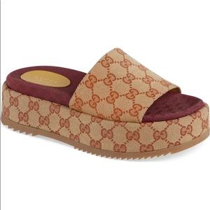 Angelina GG Supreme Gucci Platform Sandal